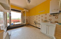 Uzès, Gard 30700