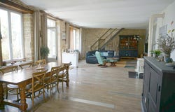 Charolles, Burgundy 71120