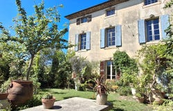 Saint-Paul-Trois-Châteaux, Drôme 26130