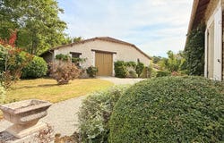 Montmoreau, Poitou-Charentes 16190