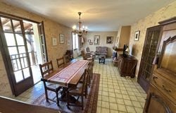Thouars, Deux-Sèvres 79100