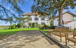 Guiche, Aquitaine 64520