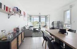 Reims, Champagne-Ardenne 51100