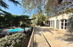 Grimaud, Provence-Alpes-Côte d'Azur 83310