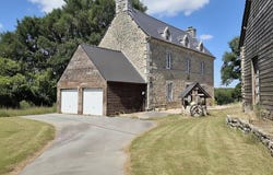 Glomel, Brittany 22110