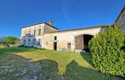 Courbillac, Poitou-Charentes 16200