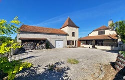 Bach, Midi-Pyrénées 46230