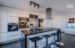 Évian-les-Bains, Haute-Savoie 74500