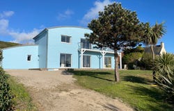 Les Pieux, Lower Normandy 50340