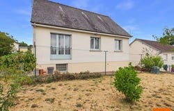 Mayenne, Pays de la Loire 53100