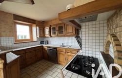 Ploumilliau, Brittany 22300
