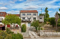 Valence-sur-Baïse, Midi-Pyrénées 32310