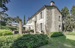 Saint Etienne du Gres, Provence-Alpes-Côte d'Azur 13103