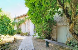Souvigné, Poitou-Charentes 79800