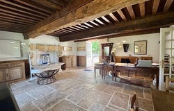 Beaune, Bourgogne-Franche-Comté 21200