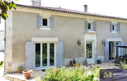 Baignes-Sainte-Radegonde, Poitou-Charentes 16360