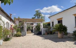 Vauvert, Languedoc-Roussillon 30600