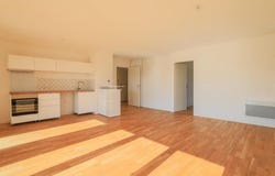 Lens, Hauts-de-France 62300