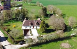 Arnay-le-Duc, Côte-d'Or 21230