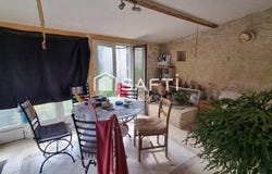 Les Touches-De-Perigny, Poitou-Charentes 17160