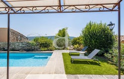 Grignan, Rhône-Alpes 26230