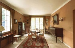 Joué-lès-Tours, Centre-Val de Loire 37300