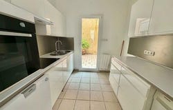 Reims, Champagne-Ardenne 51100