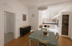 Laval, Pays de la Loire 53000