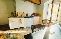Le Pompidou, Lozère 48110