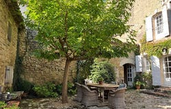Oppède, Provence-Alpes-Côte d'Azur 84580