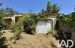 Fons-sur-Lussan, Languedoc-Roussillon 30580