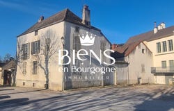 Volnay, Burgundy 21190