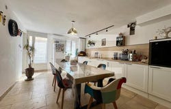 Redessan, Languedoc-Roussillon 30129