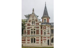 Joigny, Burgundy 89300