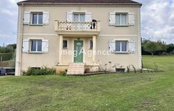 Courtois-Sur-Yonne, Bourgogne 89100