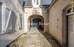 Bar-sur-Seine, Champagne-Ardennes 10110