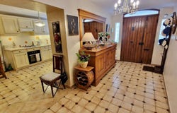 Tourbes, Languedoc-Roussillon 34120