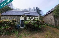 Glomel, Bretagne 22110
