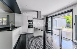 Bordeaux, Aquitaine 33000
