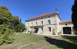 Angoulême, Charente 16000