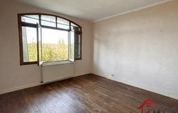 Bourbonne-les-Bains, Grand Est 52400
