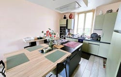 Sainville, Centre 28700