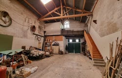 Comps, Languedoc-Roussillon 30300