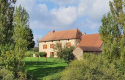 Charolles, Burgundy 71120