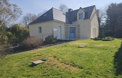 Nivillac, Brittany 56130