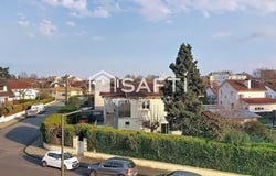 Pau, Aquitaine 64000