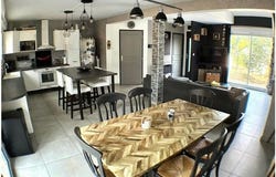 Parcay-Meslay, Centre 37210