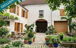 Orthez, Aquitaine 64300