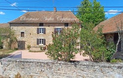Suin, Burgundy 71220