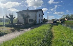 Iguerande, Burgundy 71340